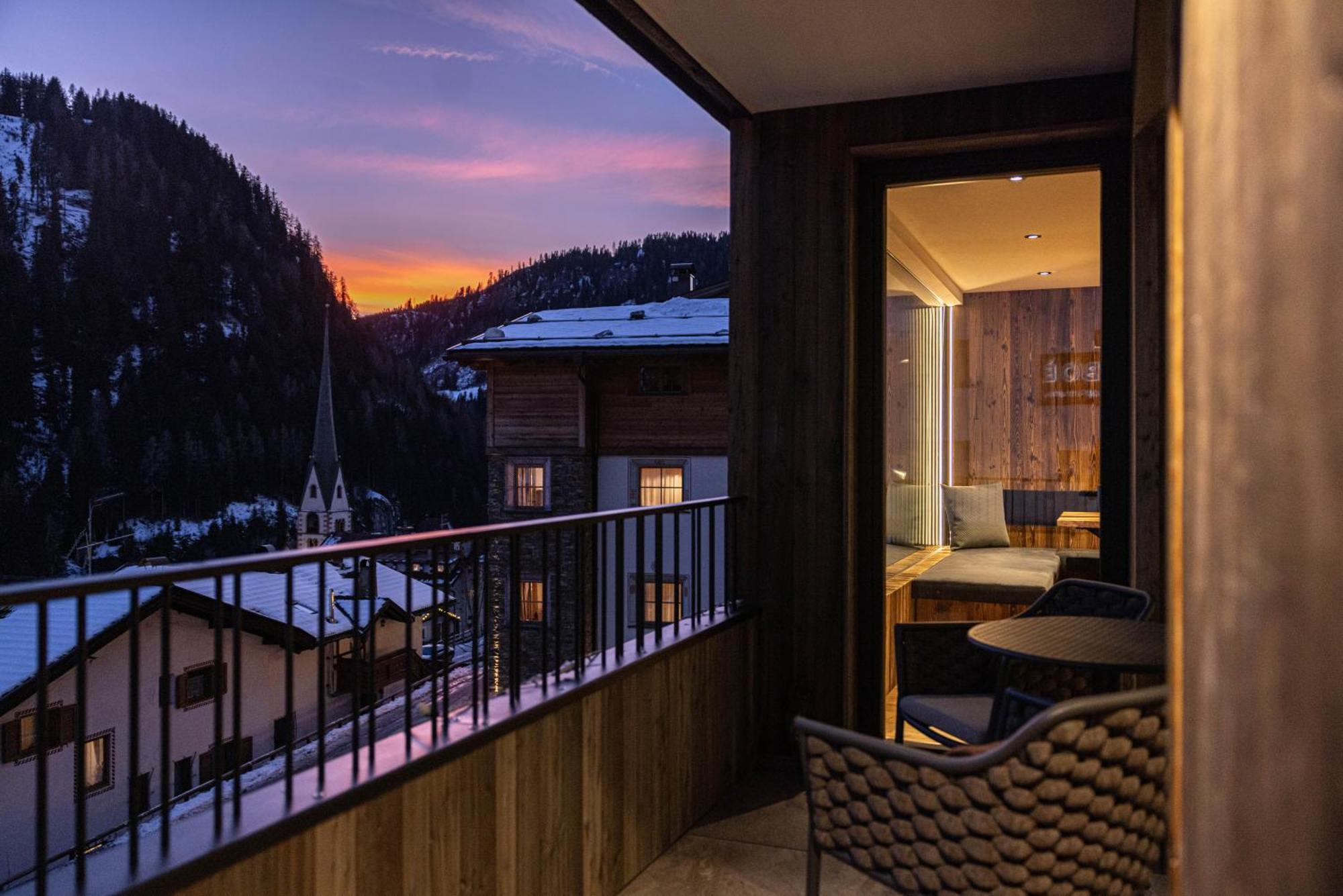 Enjoy Dolomites - Chalet Appartement Santa Cristina Val Gardena Buitenkant foto